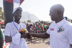 GUINI : RIDEAU SUR LE TOUR DE GUINEE - photo 14