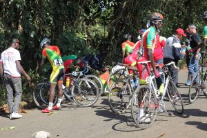 PITA MAMOU KINDIA: 3 VILLES, 2 ETAPES ACHEVEES, DU TOUR CYCLISTE DE GUINEE AVEC GUINI - photo 13
