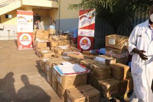 LA GIZ ET LA SOBRAGUI OFFRENT DES KITS DE PROTECTION SANITAIRES AUX CENTRES DE SANTE DE MATAM - photo 13