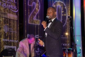 LE BAL DES GRANDS : LA FIN D’ANNÉE EN BEAUTÉ AVEC LA SOBRAGUI - photo 16