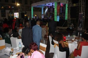 LE BAL DES GRANDS : LA FIN D’ANNÉE EN BEAUTÉ AVEC LA SOBRAGUI - photo 3